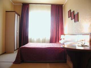 Гостиница -отель Inshinka-SPA Тула Двухместный номер «Комфорт» с 1 кроватью или 2 отдельными кроватями-4